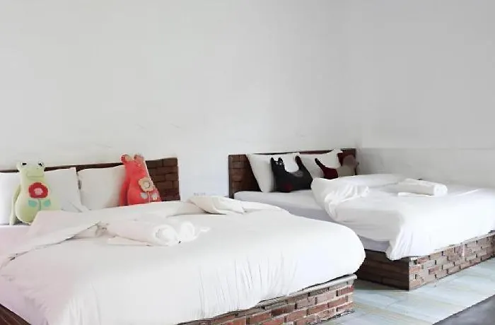 Monoko Porploen Suanphung 3*
