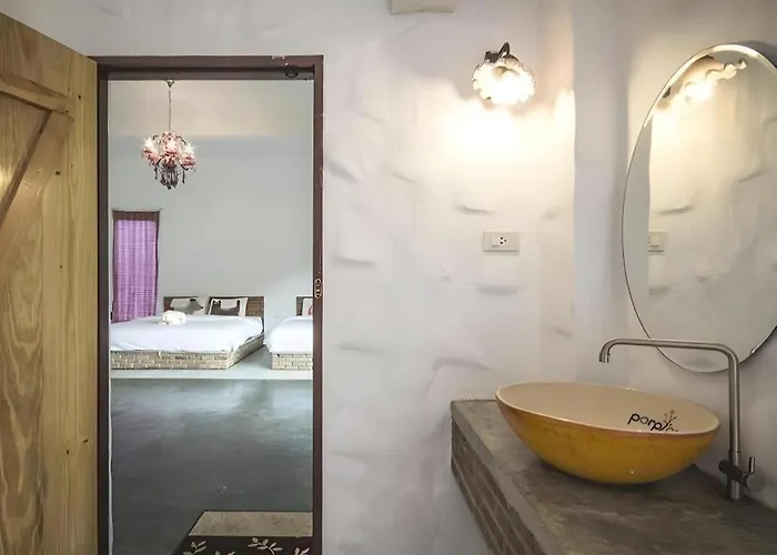 Monoko Porploen Suanphung 3*