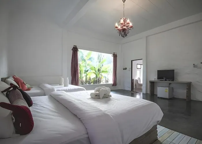 Resort Monoko Porploen Suanphung