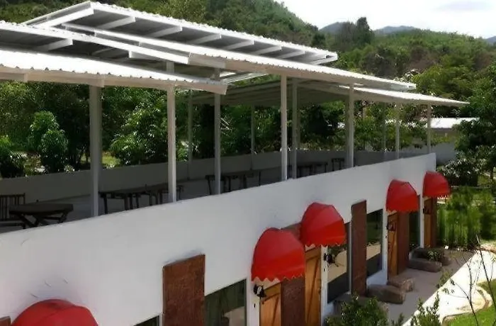 Resort Monoko Porploen Suanphung Suan Phueng